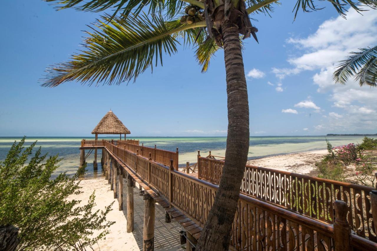 Kena Beach Villas Marumbi Buitenkant foto